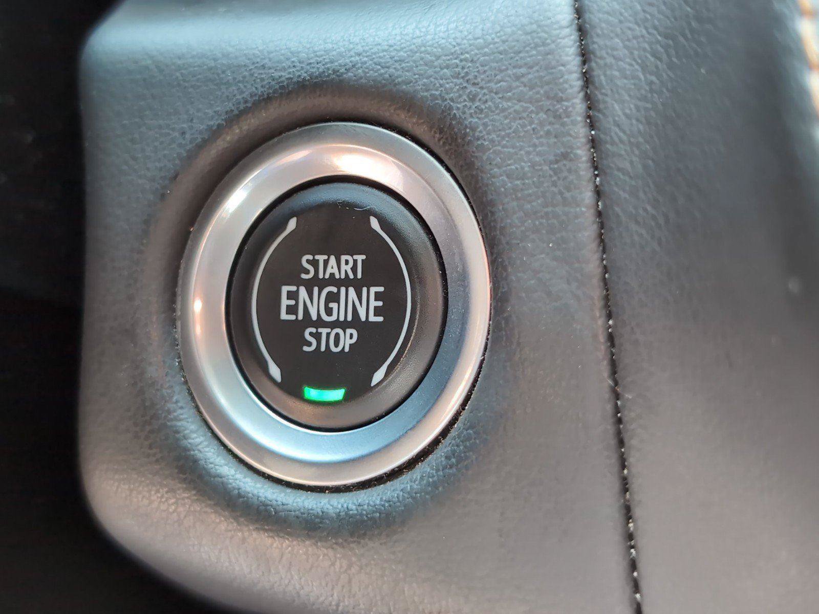 Used 2023 GMC Yukon AT4 AWD/4WD image 26