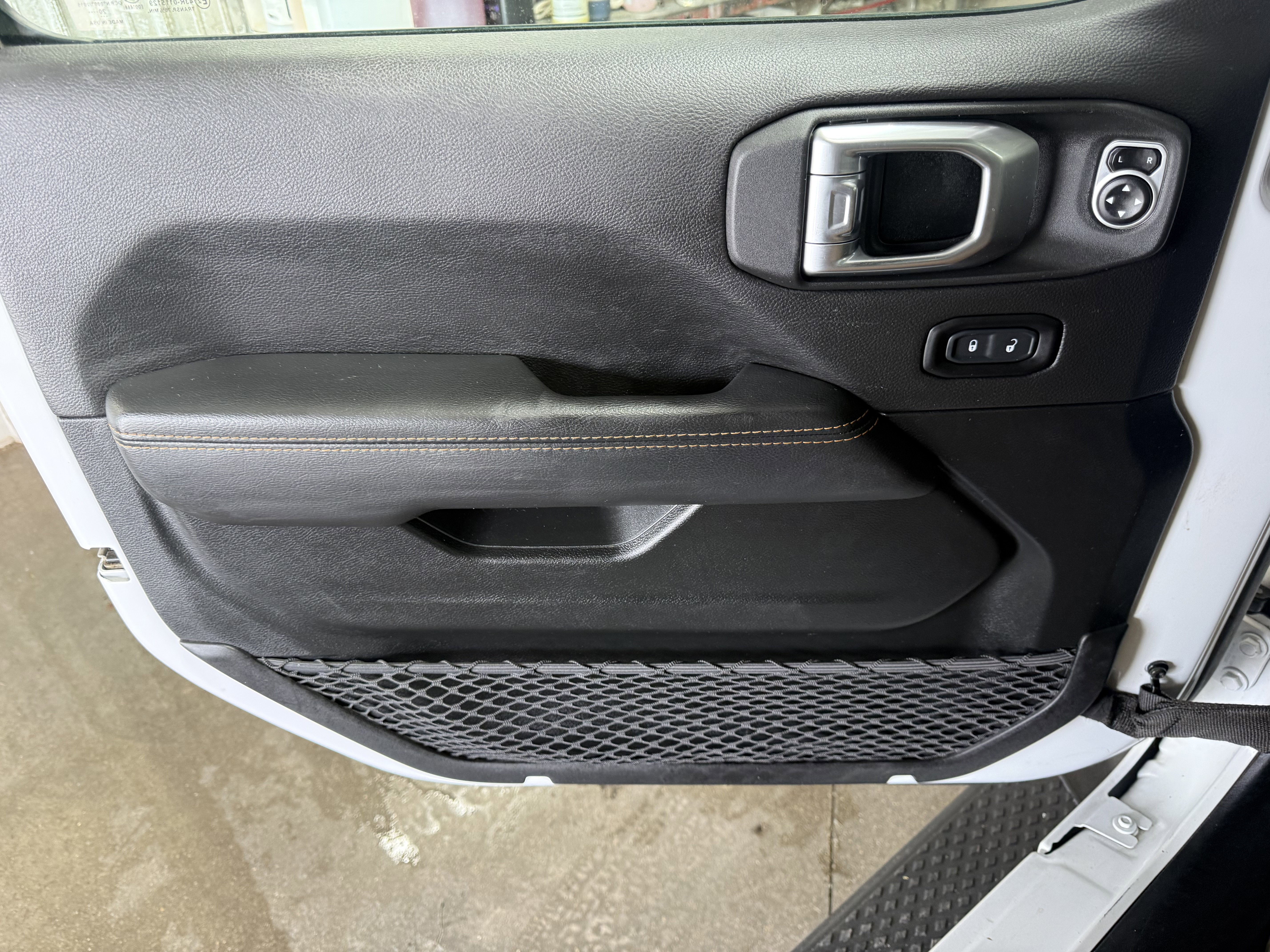 Used 2021 Jeep Gladiator Overland AWD/4WD image 18