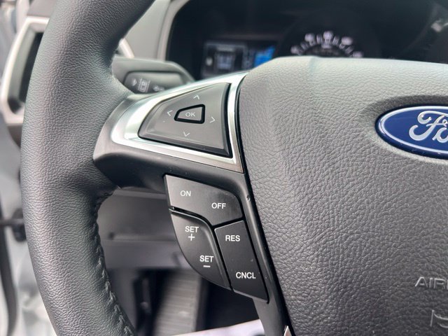 Certified 2024 Ford Edge SEL w/ Convenience Package AWD/4WD image 9