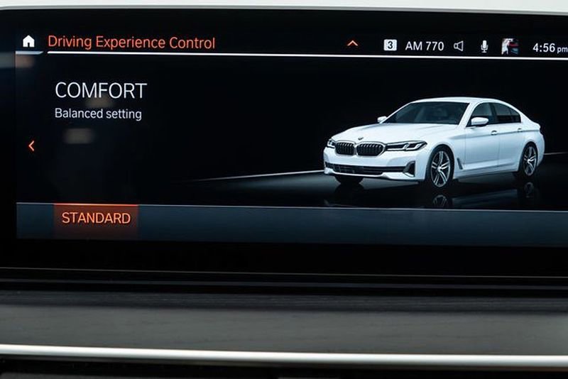 Used 2023 BMW 530i xDrive w/ Convenience Package image 22