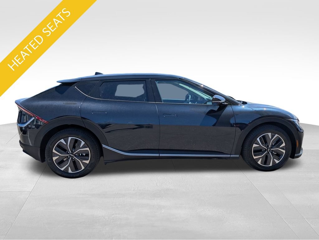 Certified 2024 Kia EV6 Light Long Range AWD/4WD image 7