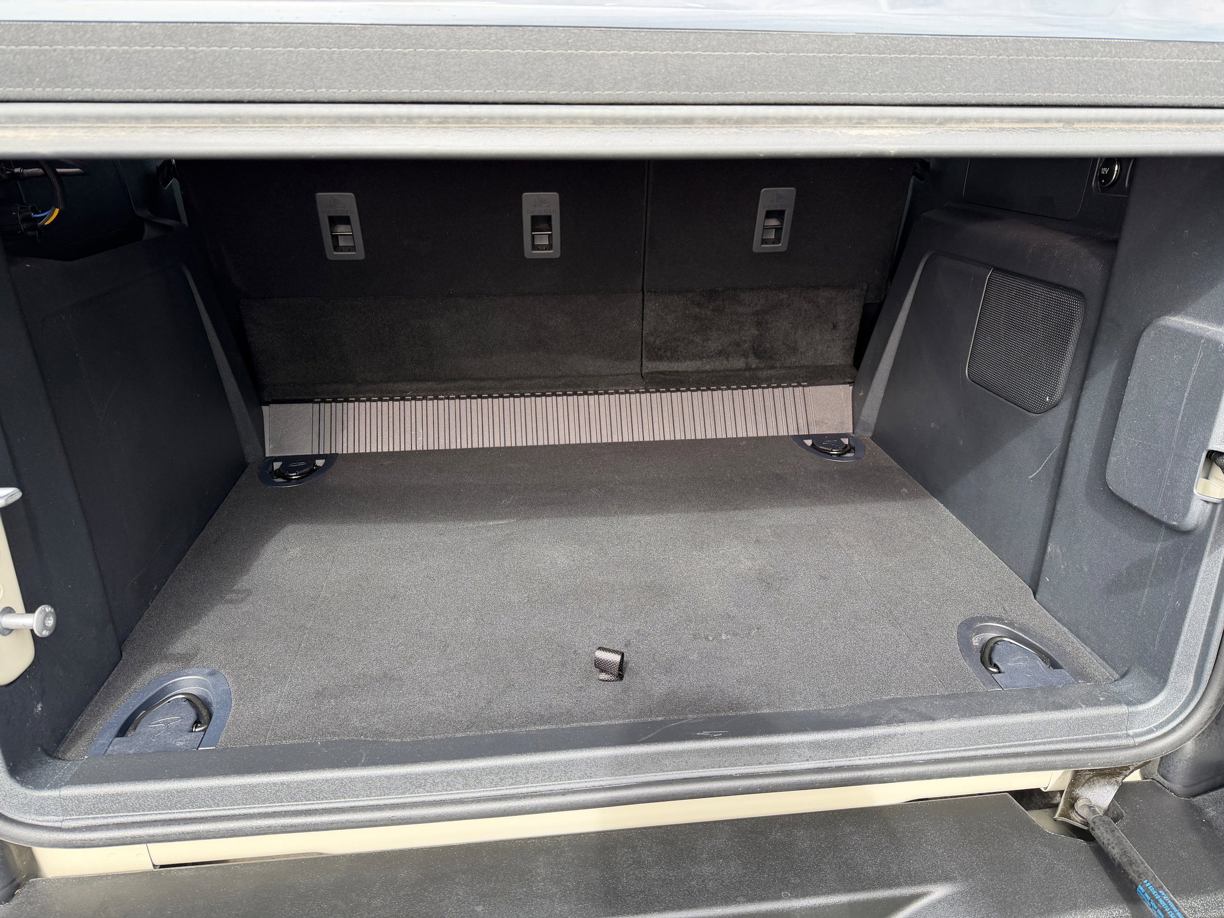 Certified 2025 Ford Bronco Outer Banks AWD/4WD image 13