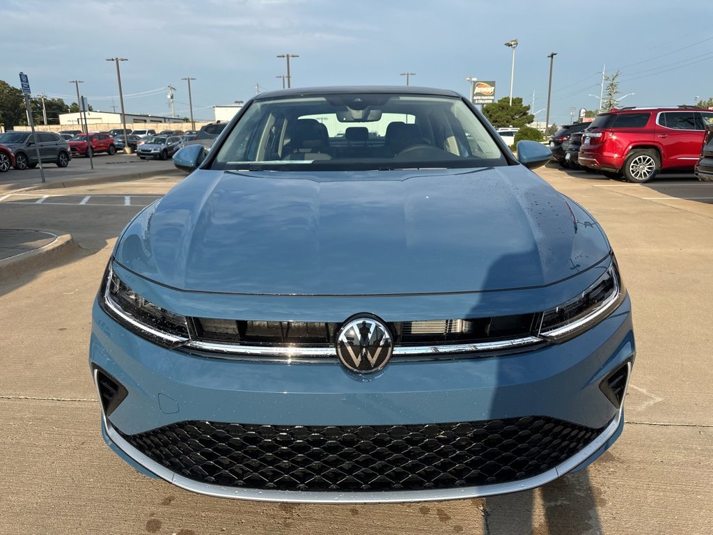 New 2025 Volkswagen Jetta SE image 8