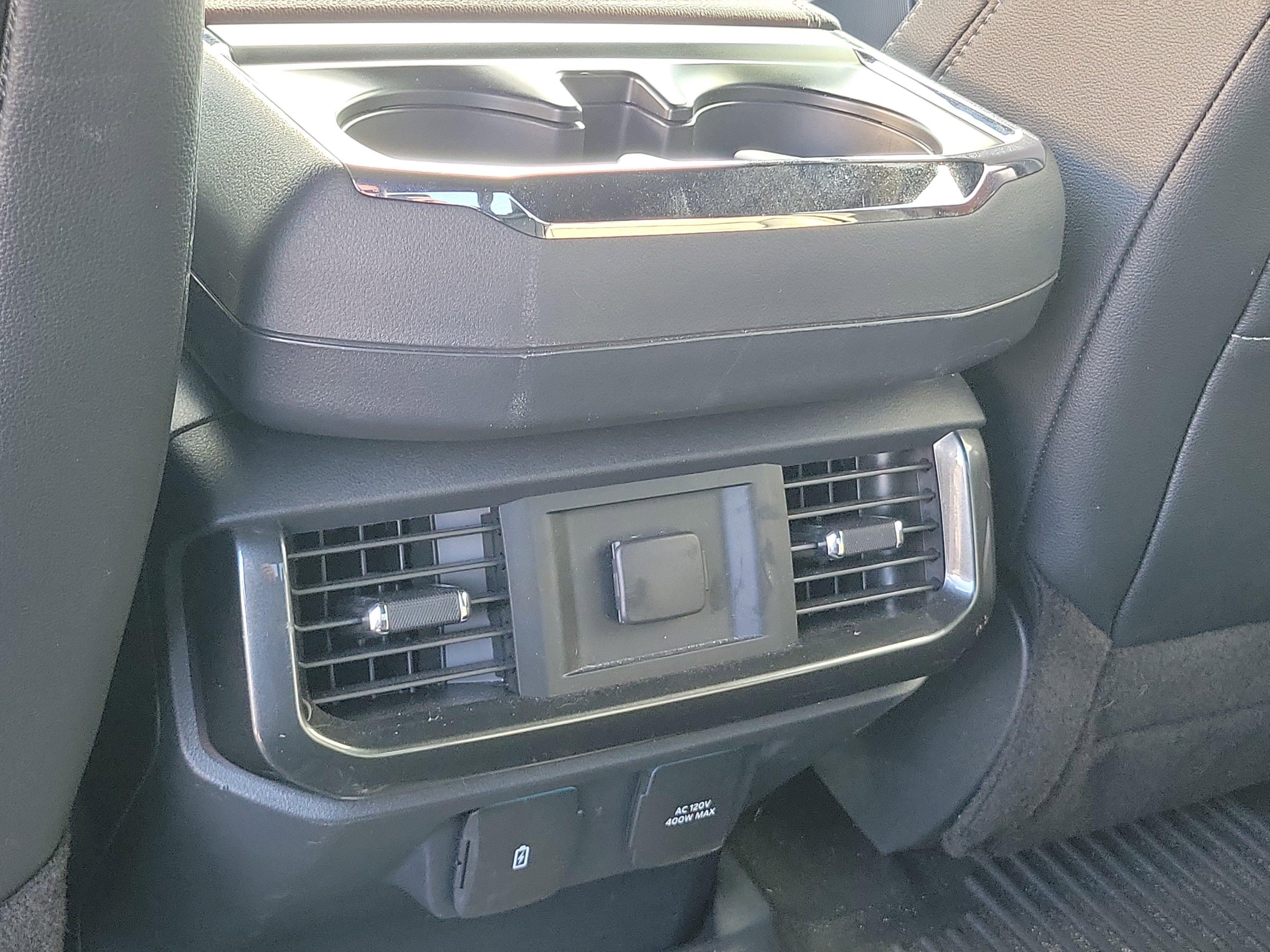 Used 2022 Ford F150 Lariat image 16