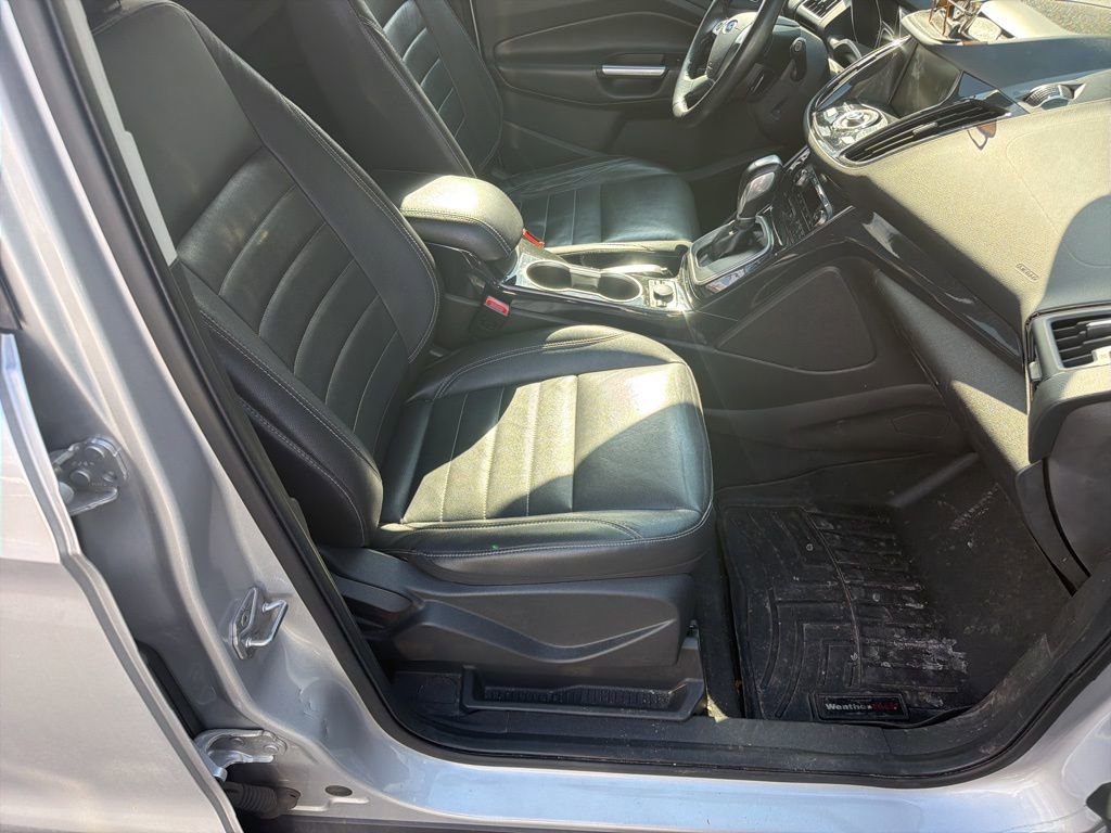 Used 2014 Ford Escape Titanium w/ Equipment Group 401A image 6