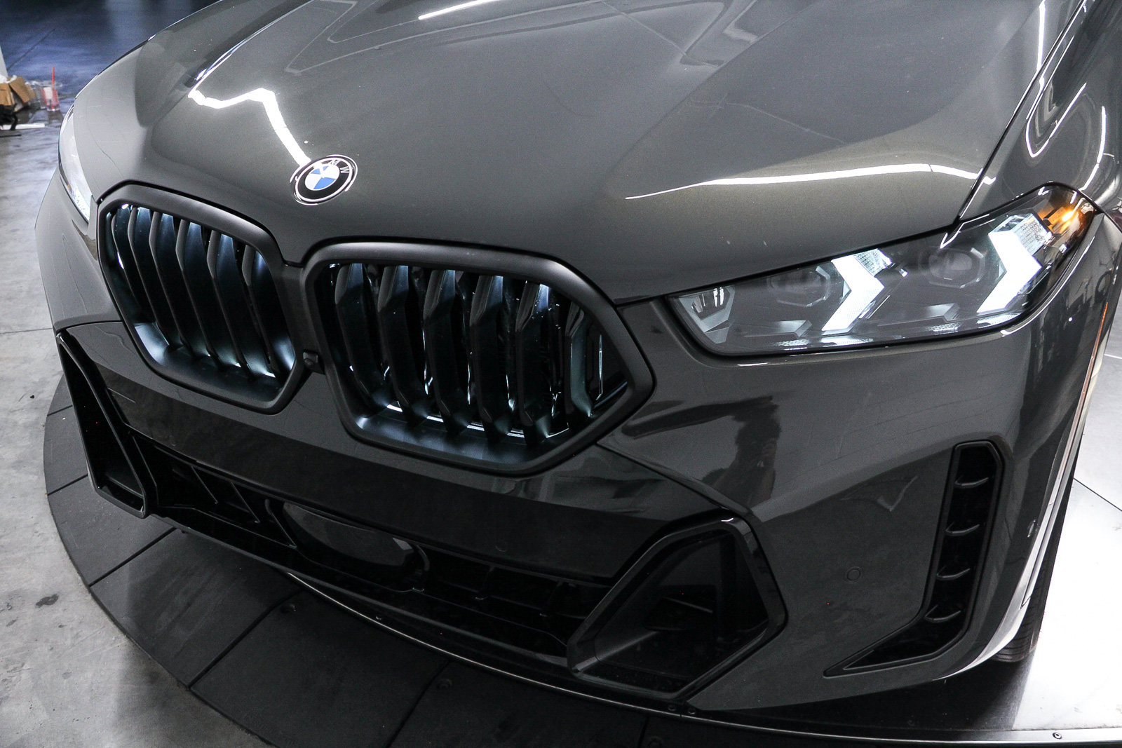 New 2027 BMW X6 xDrive40i AWD/4WD image 11