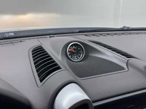 Used 2018 Porsche Cayenne Platinum Edition image 26