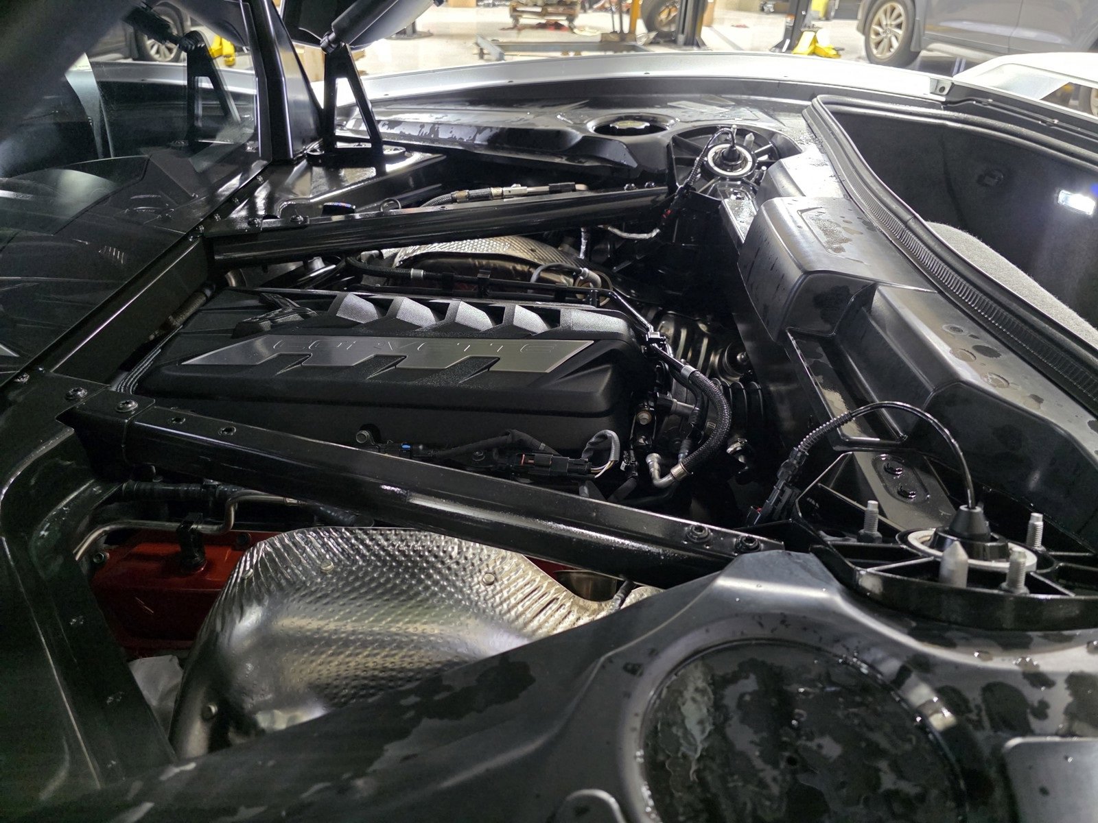 Used 2024 Chevrolet Corvette Stingray Preferred Cpe w/ Z51 Performance Package image 23