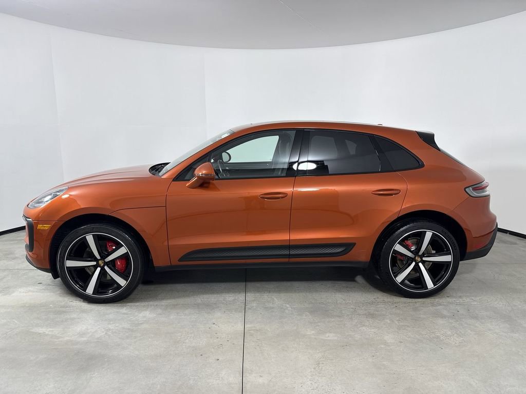 Certified 2023 Porsche Macan S image 2