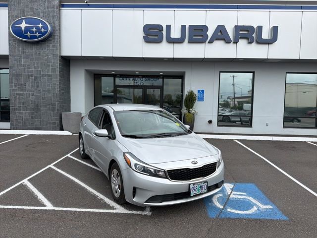 Used 2018 Kia Forte LX FWD image 1