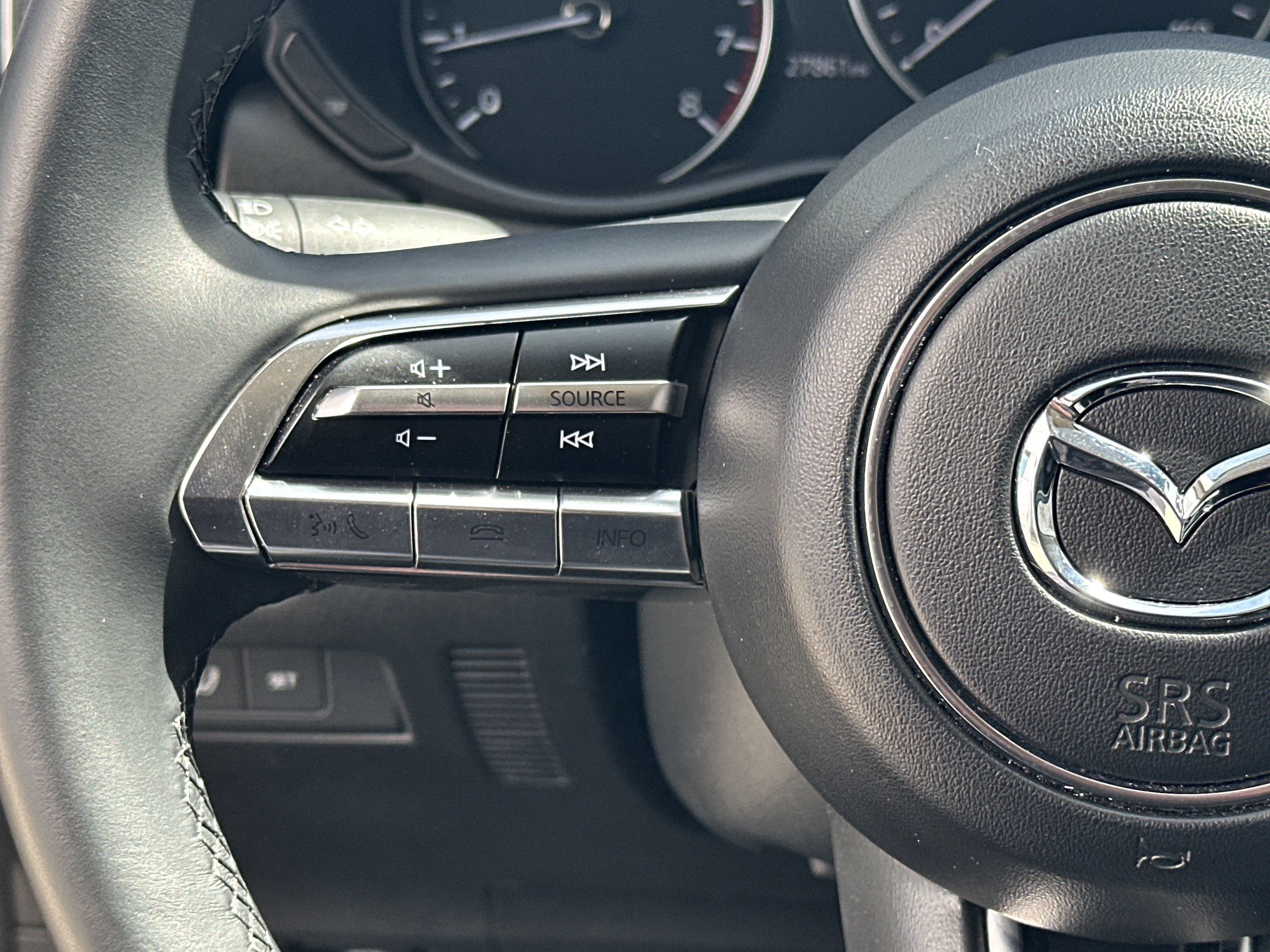 Used 2025 MAZDA CX-50 AWD 2.5 S w/ Premium Plus Pkg image 18