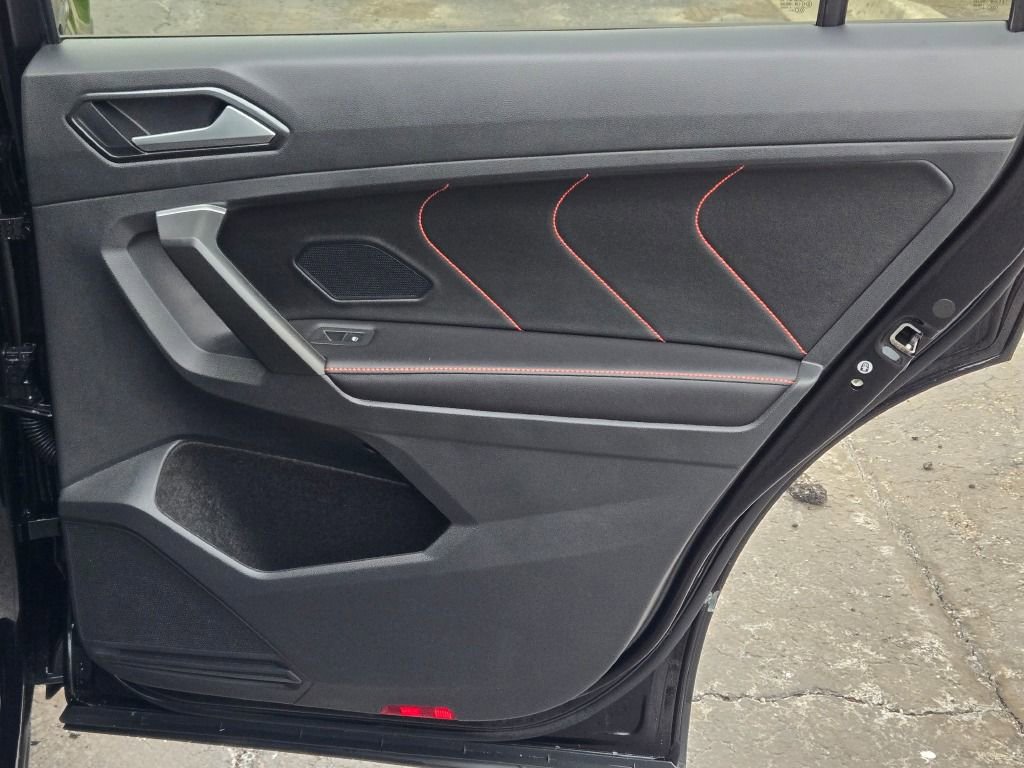 Used 2024 Volkswagen Tiguan Wolfsburg Edition image 13