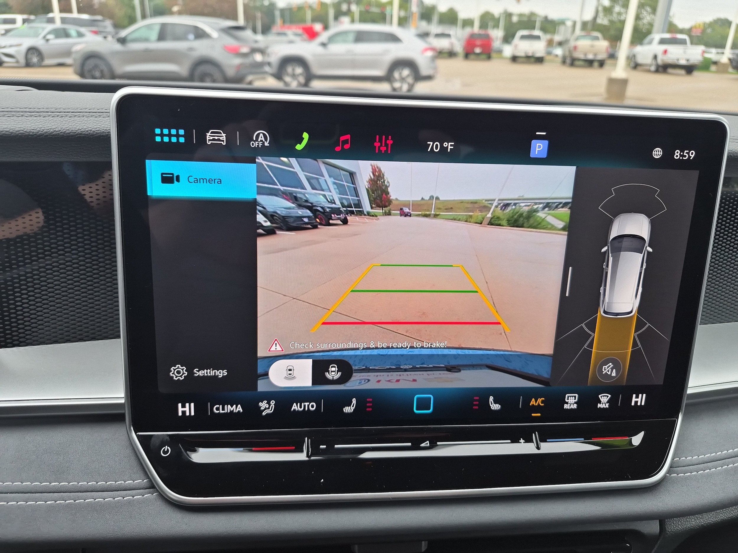 New 2026 Volkswagen Tiguan SE R-Line AWD/4WD image 21