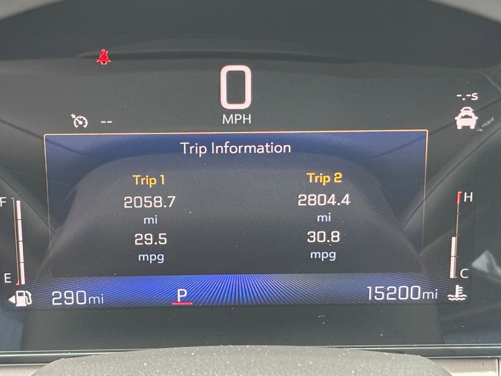 Used 2025 Chevrolet Trax LT FWD image 35