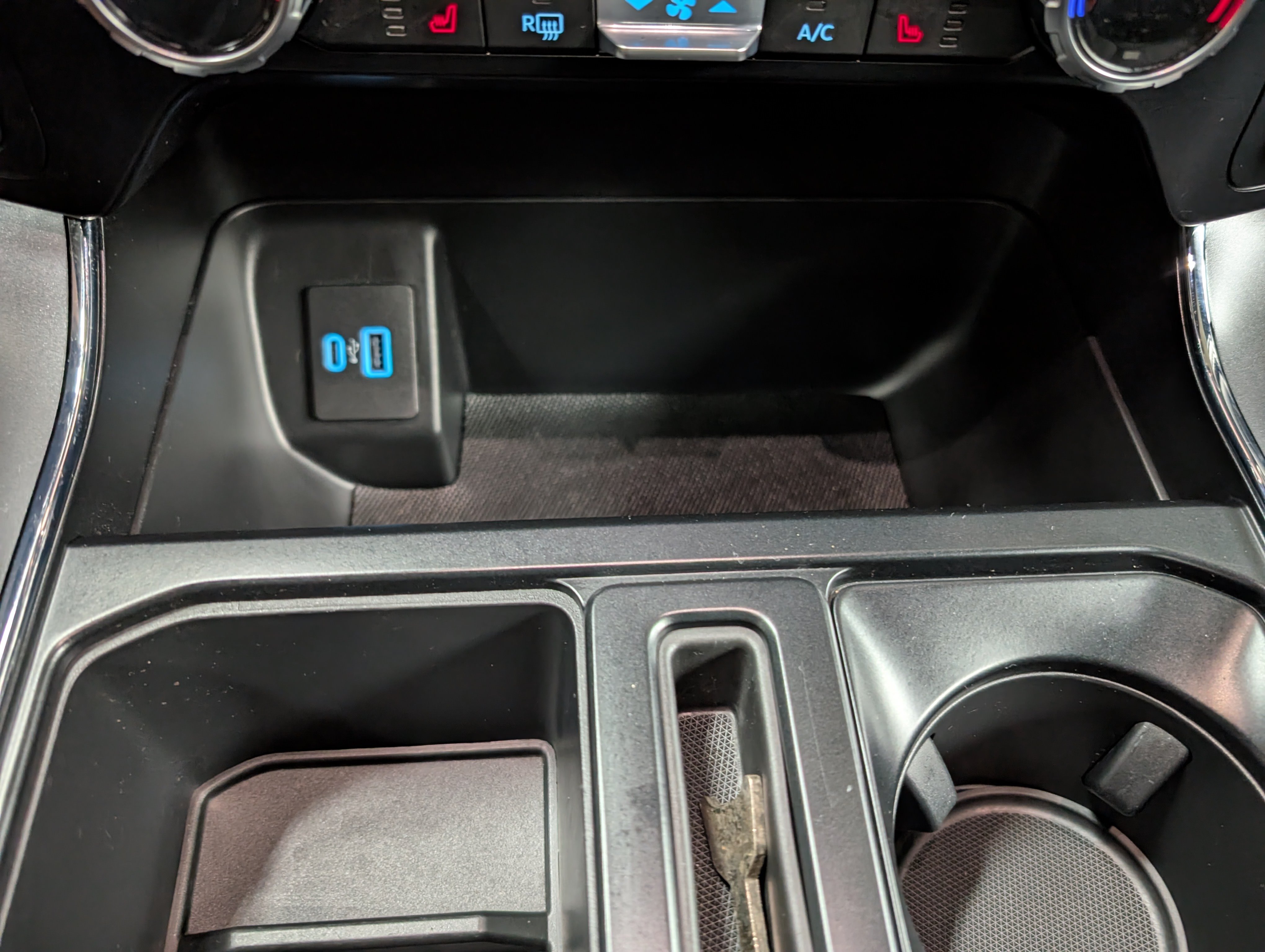 Used 2023 Ford F150 XLT w/ Equipment Group 302A High AWD/4WD image 18