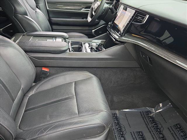 Used 2022 Jeep Wagoneer Series II RWD image 21