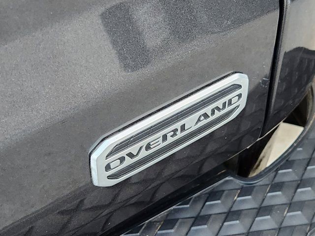 Used 2021 Jeep Gladiator Overland w/ Popular Equipment Package image 10