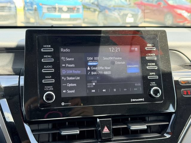 Used 2024 Toyota Camry SE FWD image 19