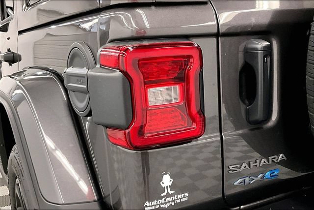 Used 2025 Jeep Wrangler Unlimited Sahara AWD/4WD image 35
