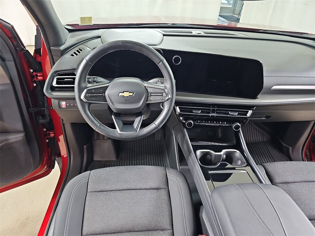 Certified 2024 Chevrolet Traverse LT w/ Trailering Package image 24