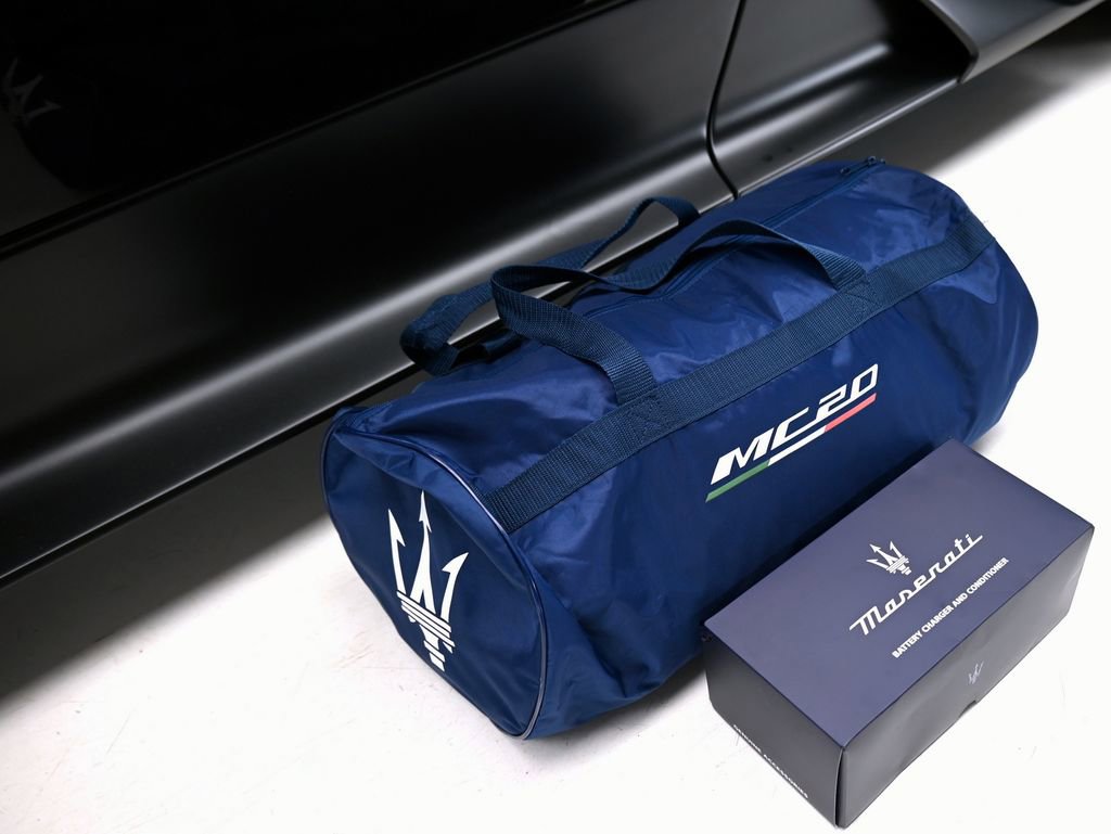 Used 2023 Maserati MC20 Spyder RWD image 38