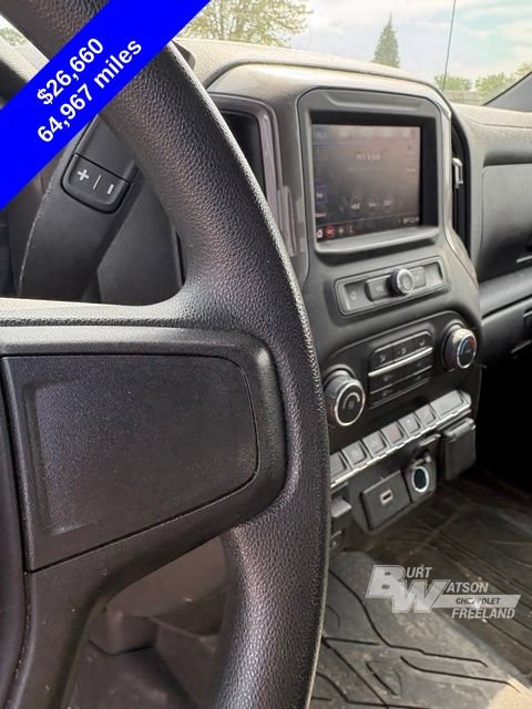 Used 2020 Chevrolet Silverado 1500 Custom w/ Custom Value Package AWD/4WD image 15