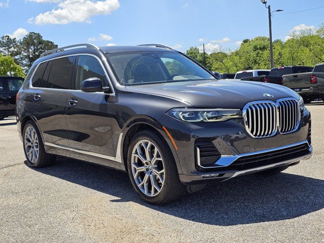 Used 2022 BMW X7 xDrive40i w/ Luxury Seating Package AWD/4WD image 15