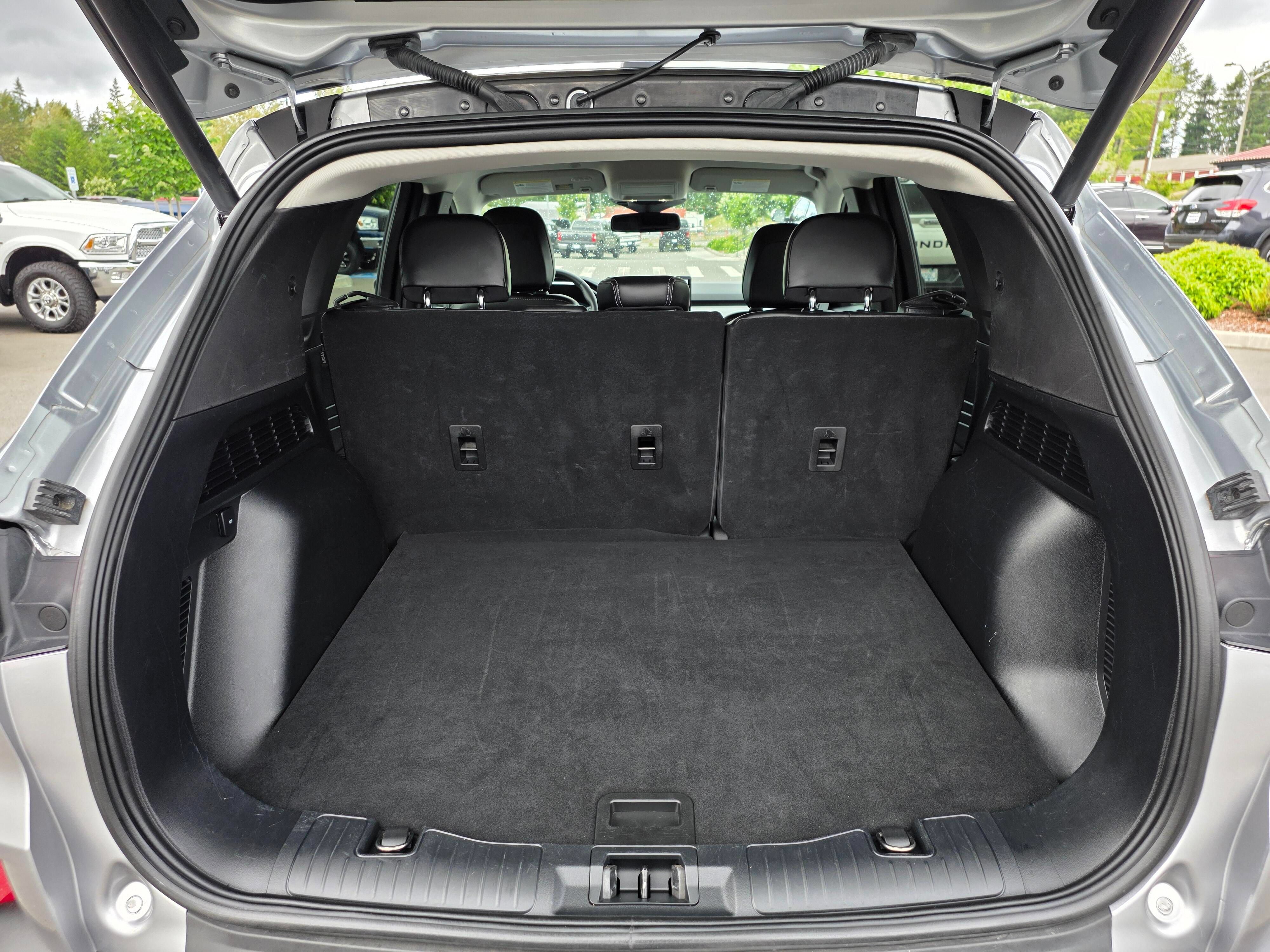 Used 2023 Ford Escape Platinum AWD/4WD image 27