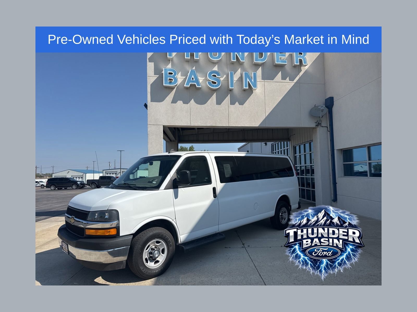 Used 2019 Chevrolet Express 3500 LT w/ LT Preferred Equipment Group image 1