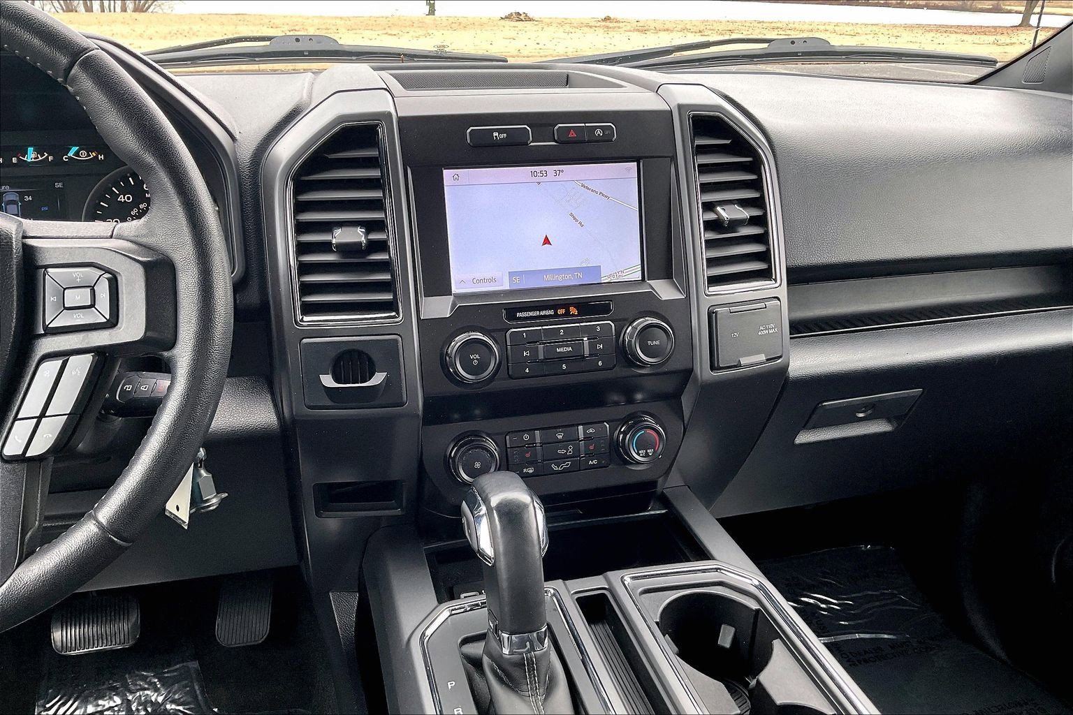 Used 2020 Ford F150 XLT w/ Equipment Group 302A Luxury image 6