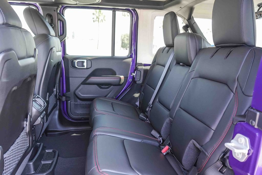 New 2026 Jeep Wrangler Unlimited Rubicon AWD/4WD image 19