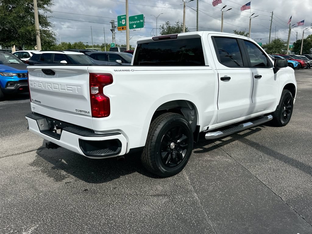 Certified 2025 Chevrolet Silverado 1500 Custom RWD image 5