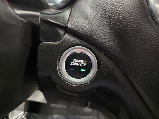 Used 2021 Chevrolet Equinox LT w/ Driver Convenience Package AWD/4WD image 15