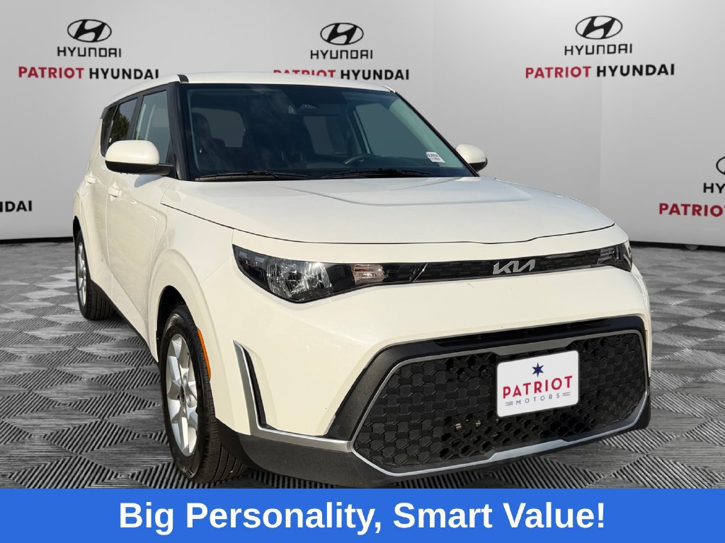 Used 2024 Kia Soul LX w/ Option Group 015
