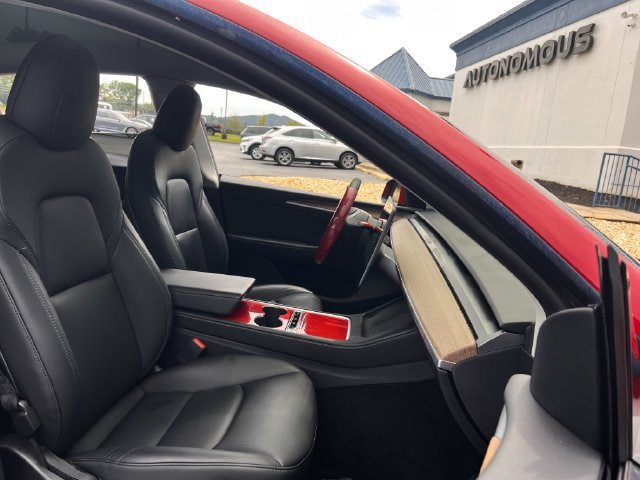Used 2022 Tesla Model Y Performance AWD/4WD image 33