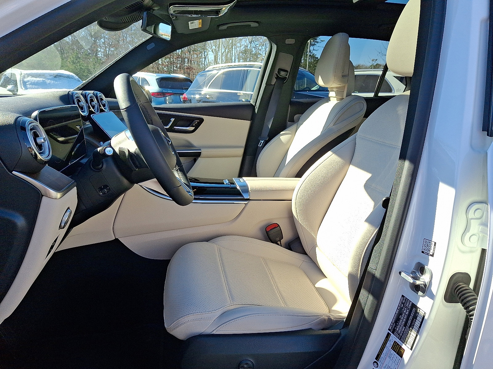 Certified 2026 Mercedes-Benz GLC 300 4MATIC image 13