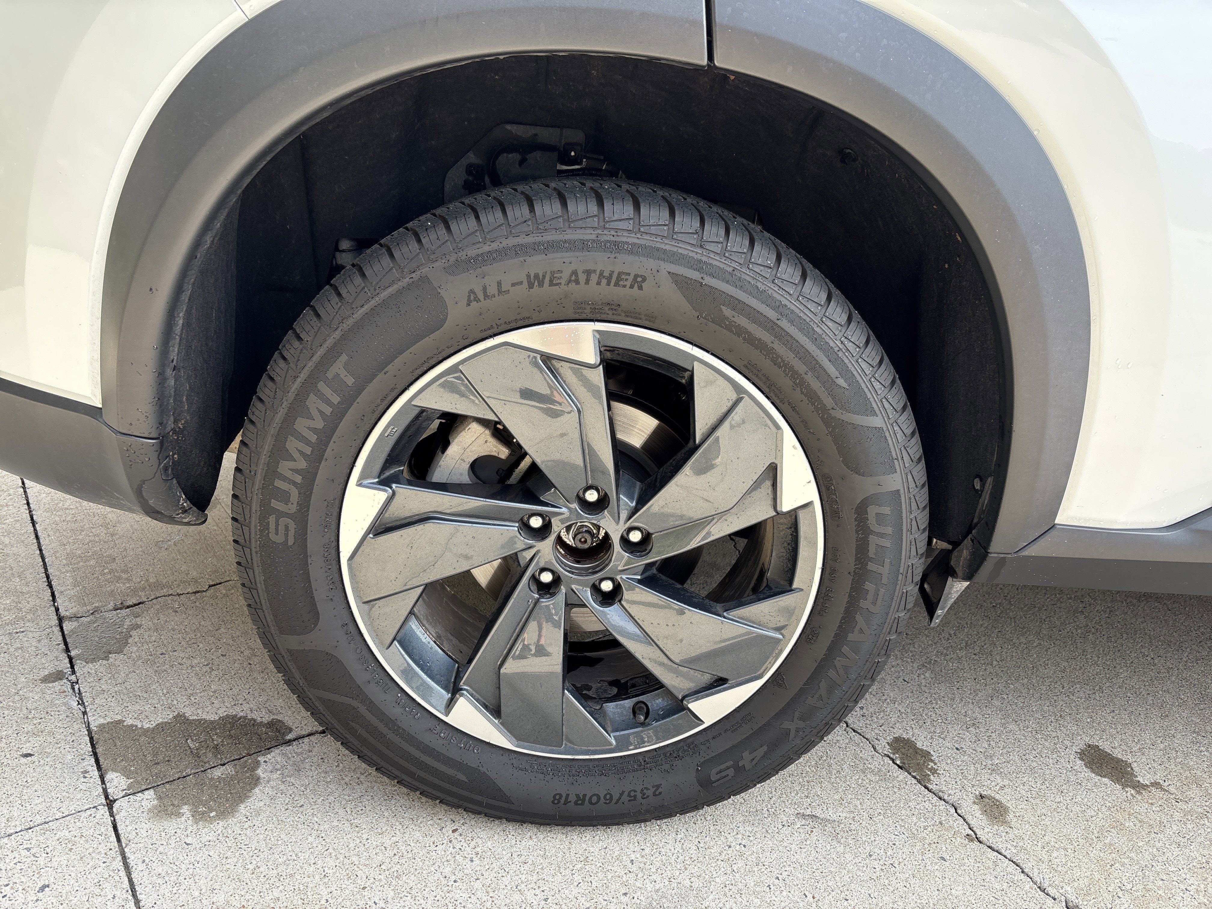 Used 2024 Nissan Rogue SV AWD/4WD image 36