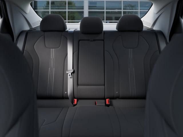 Used 2025 Hyundai Elantra SEL image 14