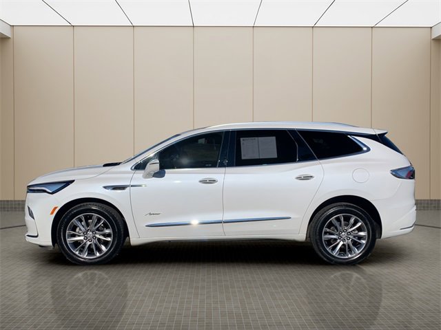 Used 2023 Buick Enclave Avenir w/ Avenir Technology Package image 2