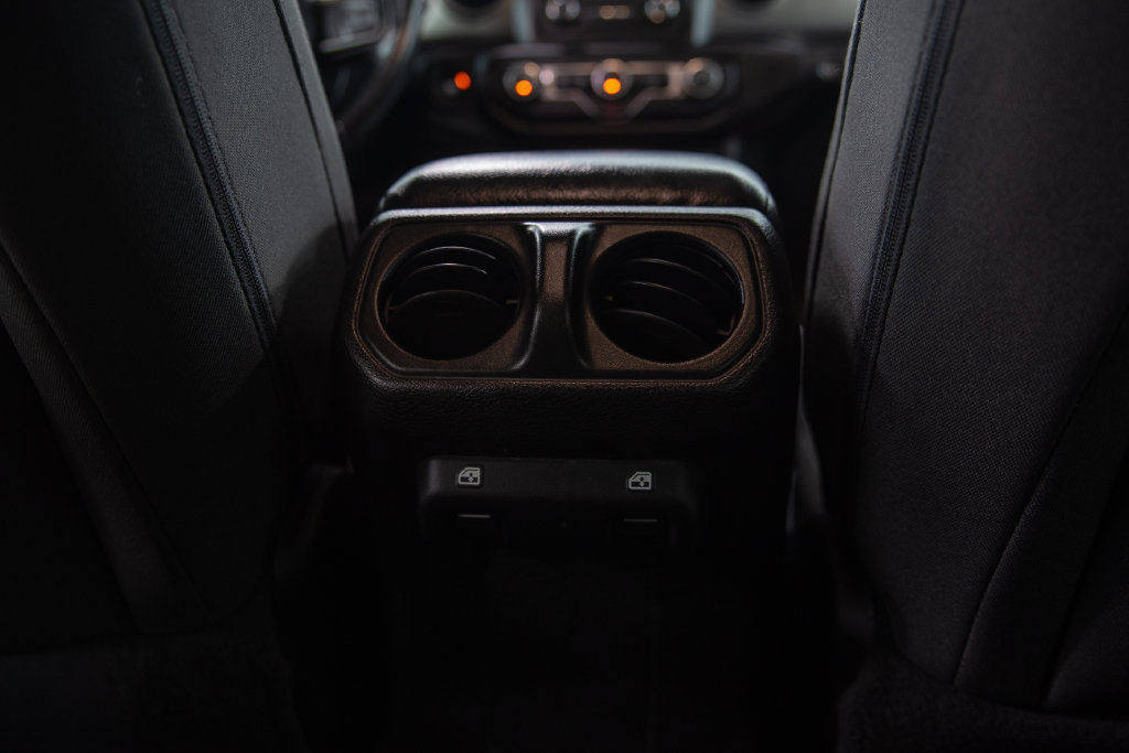 Used 2019 Jeep Wrangler Unlimited Sport S AWD/4WD image 22