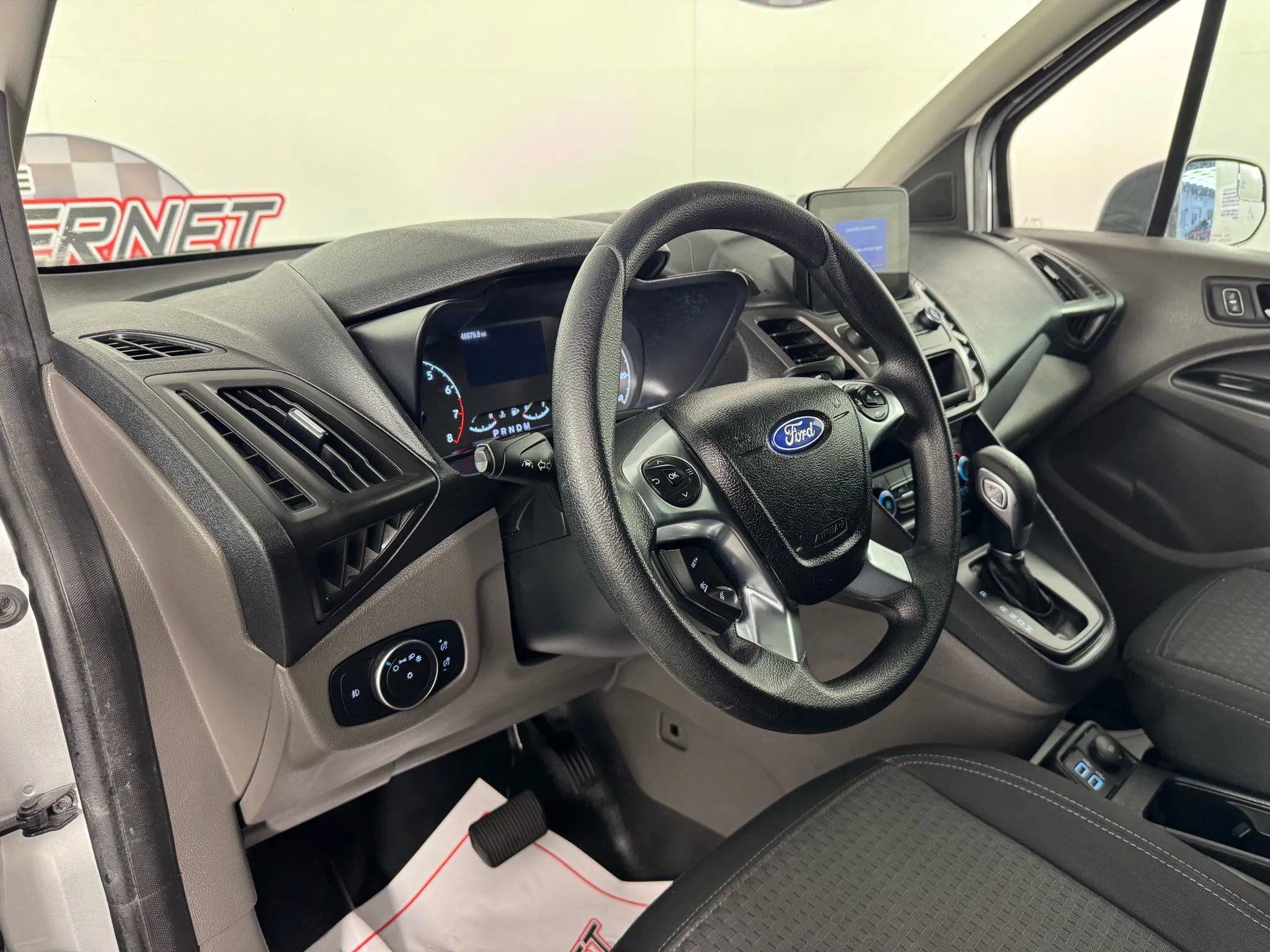 Used 2022 Ford Transit Connect XLT image 10