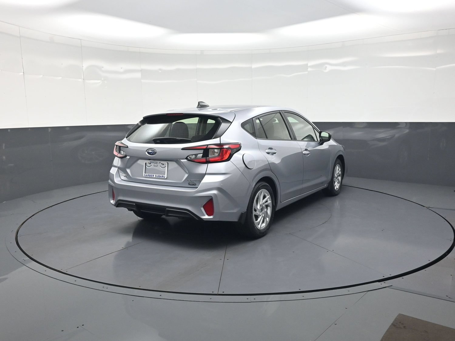 Used 2024 Subaru Impreza 2.0i AWD/4WD image 3