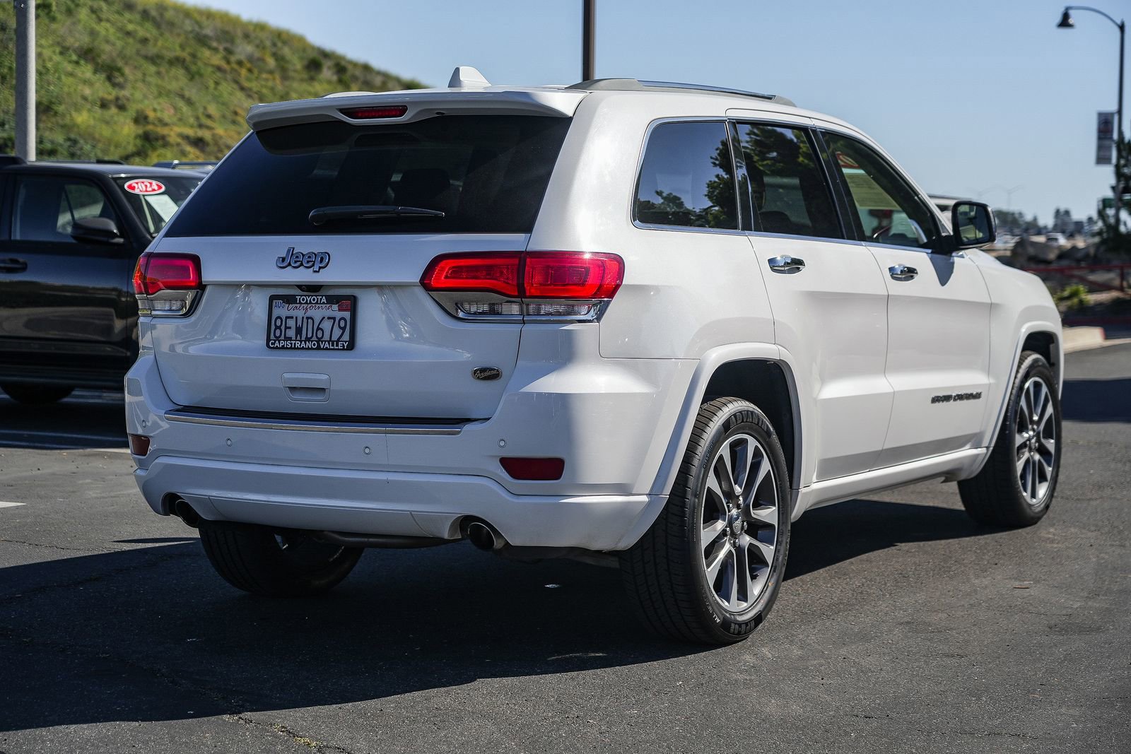Used 2018 Jeep Grand Cherokee Overland image 6