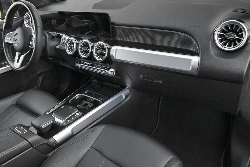 Used 2022 Mercedes-Benz GLB 250 image 19