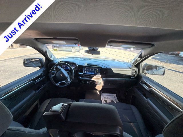 Used 2022 Chevrolet Silverado 1500 LT AWD/4WD image 40