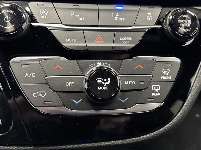 New 2026 Chrysler Pacifica Select image 20