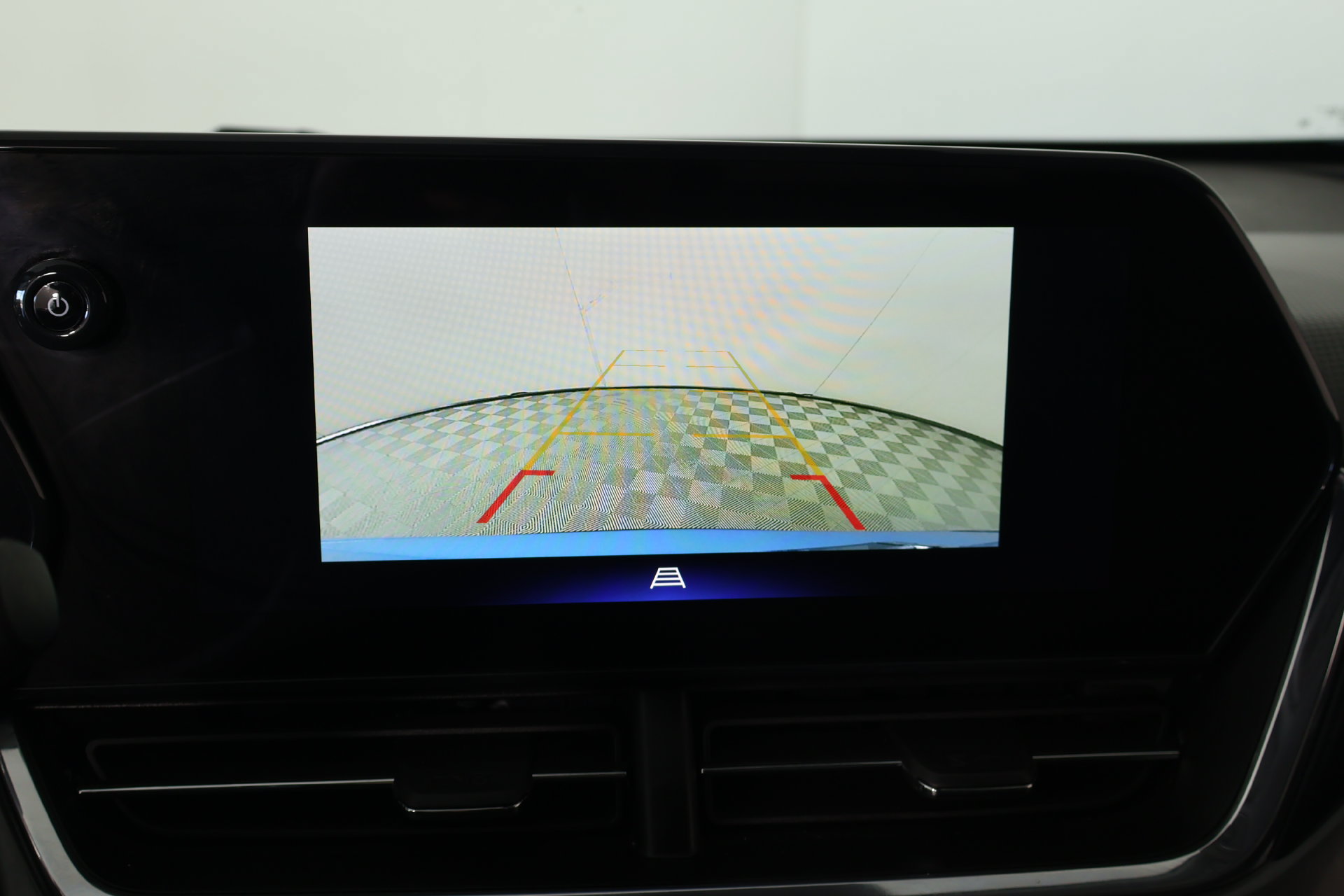 Used 2025 Chevrolet Trax ACTIV FWD image 6