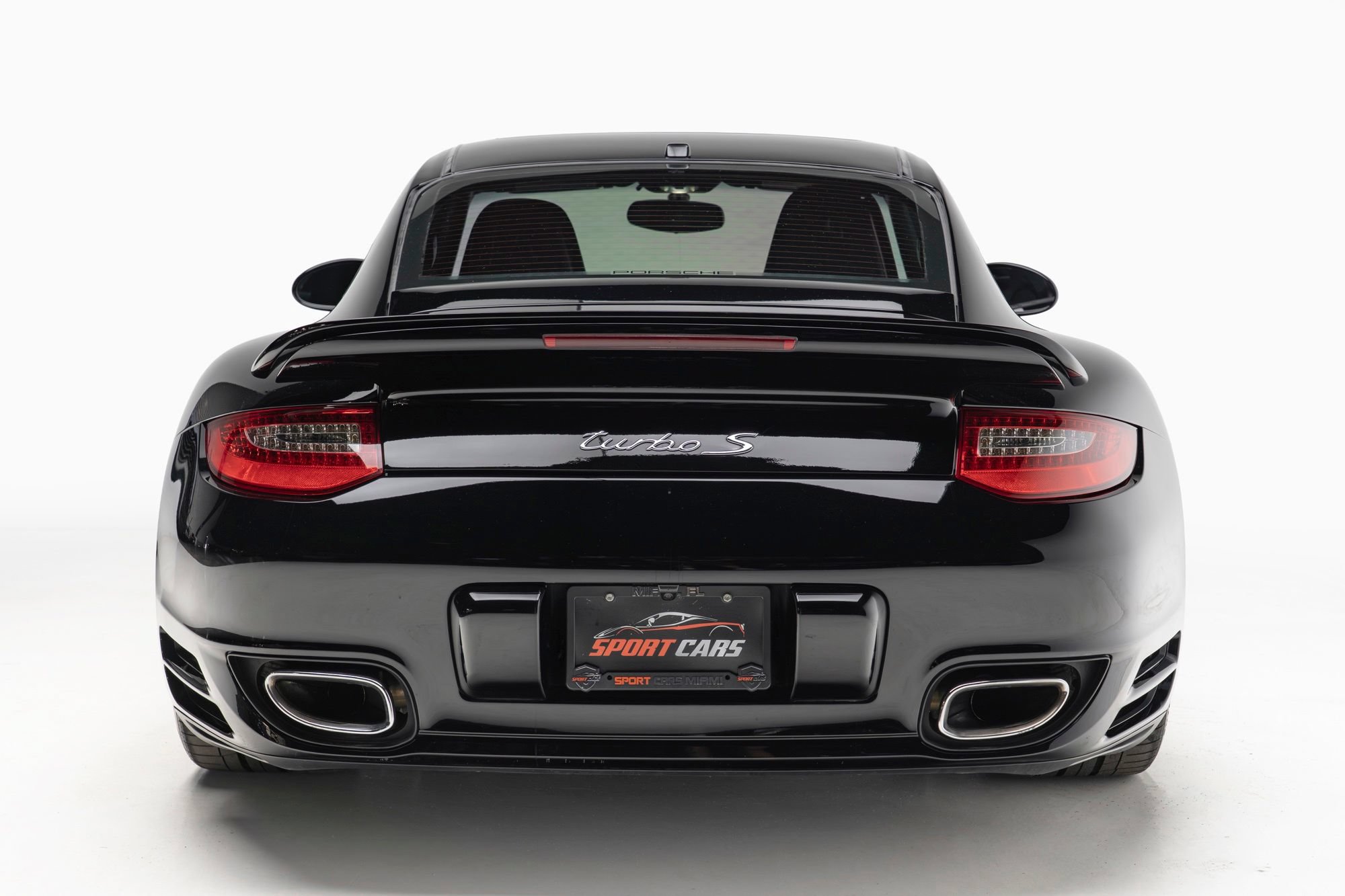 Used 2013 Porsche 911 Turbo S AWD/4WD image 4