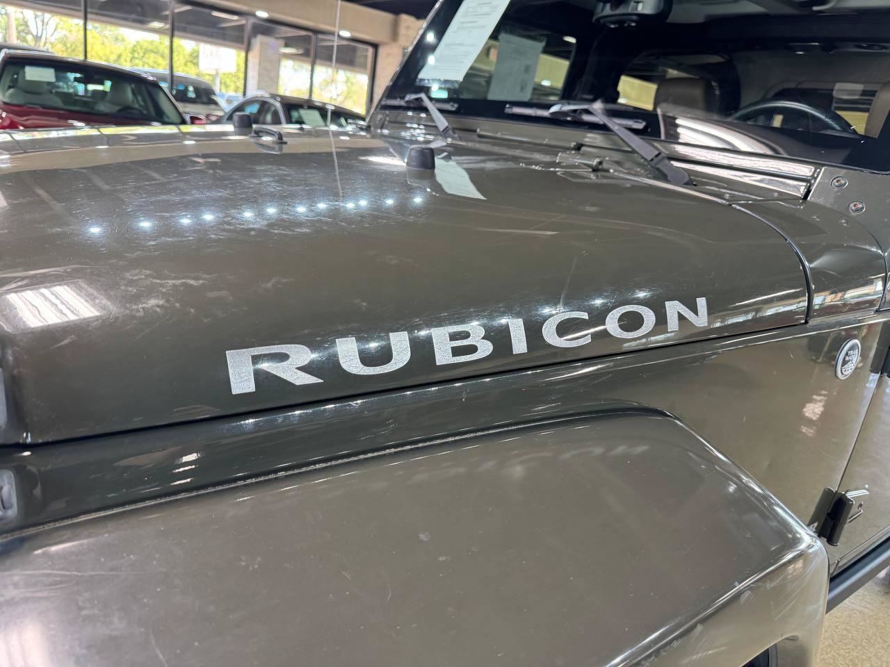 Used 2015 Jeep Wrangler Rubicon w/ Power Convenience Group AWD/4WD image 28