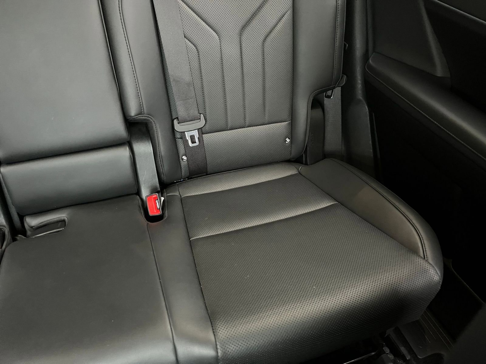 Used 2025 Hyundai Santa Fe SEL image 40